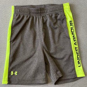 Under Armor Boys 3t Shorts